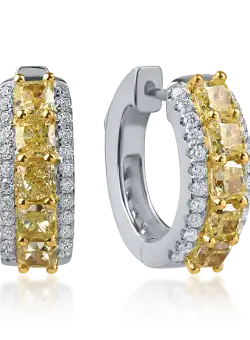 Cercei din aur alb-galben cu diamante galbene si incolore de 2.2ct