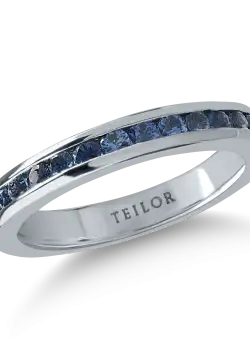Inel semi eternity din aur alb cu safire de 0.83ct