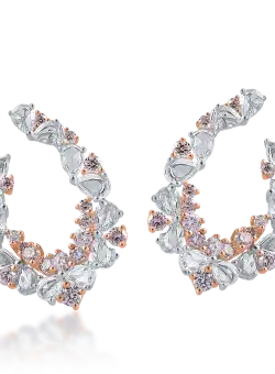 Cercei din aur alb-roz cu diamante transparente de 1.49ct si diamante roz de 0.94ct