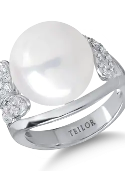 Inel din aur alb cu diamante de 0.34ct si perla de cultura