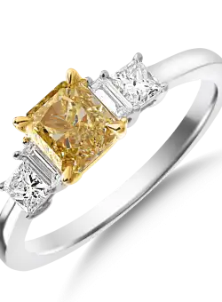 Inel din aur alb de 18K cu diamant galben de 1ct si diamante transparente de 0.43ct