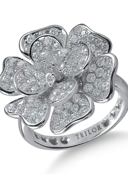 Inel floare din aur alb cu diamante de 1.88ct